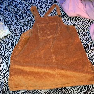 Cute overall dress😌